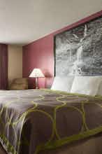 Hotel Super 8 by Wyndham Cameron photo 1