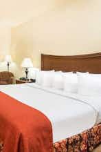 Hotel Days Inn Ellis photo 1