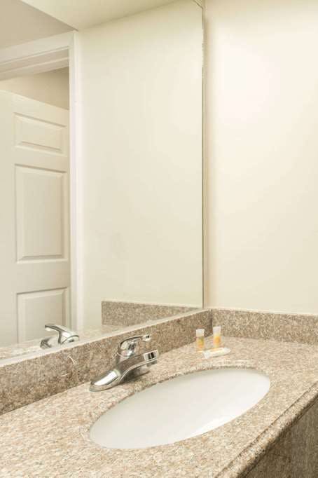 Hotel Days Inn by Wyndham Picayune photo 4