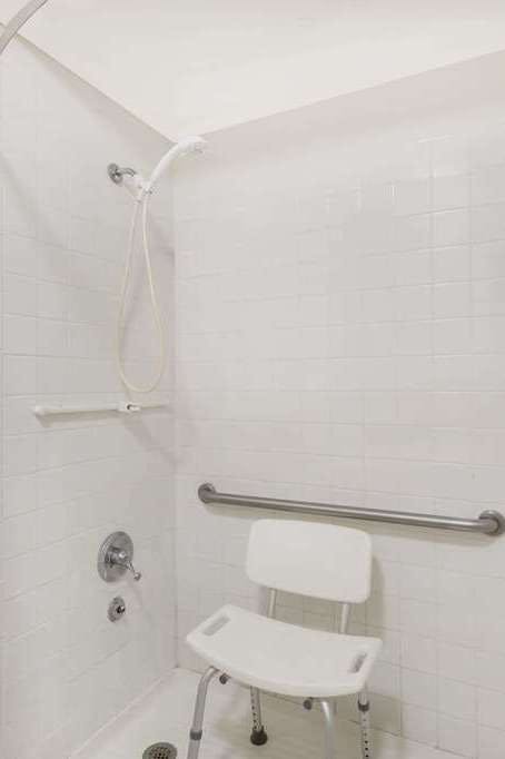 Hotel Days Inn by Wyndham College Station University Drive photo 2