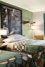 Hotel Super 8 by Wyndham Batesville photo 2