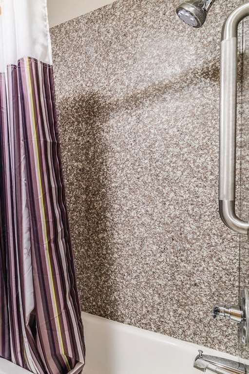 Hotel La Quinta Inn & Suites by Wyndham Kansas City Airport photo 4