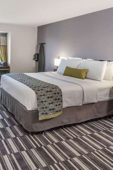 Hotel Microtel by Wyndham West Fargo photo 1