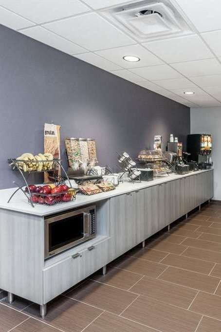 Hotel Microtel by Wyndham West Fargo photo 5