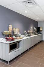 Hotel Microtel by Wyndham West Fargo photo 5