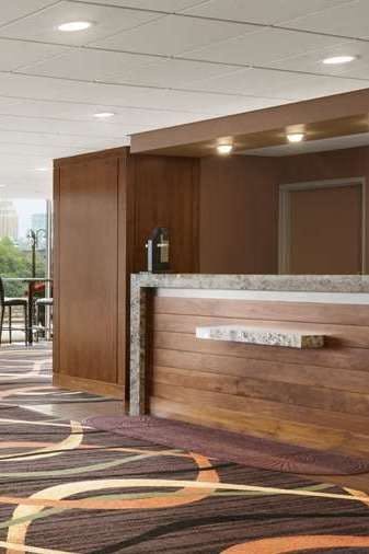 Hotel Travelodge by Wyndham Niagara Falls Fallsview photo 5