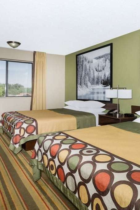 Hotel Super 8 by Wyndham Montrose photo 2