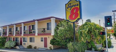 Super 8 Santa Cruz Beach