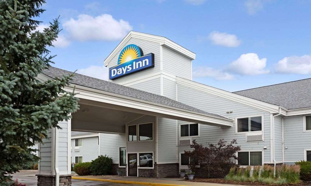 Days Inn by Wyndham Cheyenne
