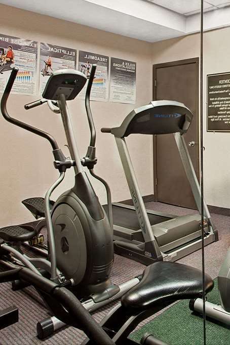 Hotel Ramada by Wyndham Pearl/Jackson Airport photo 5