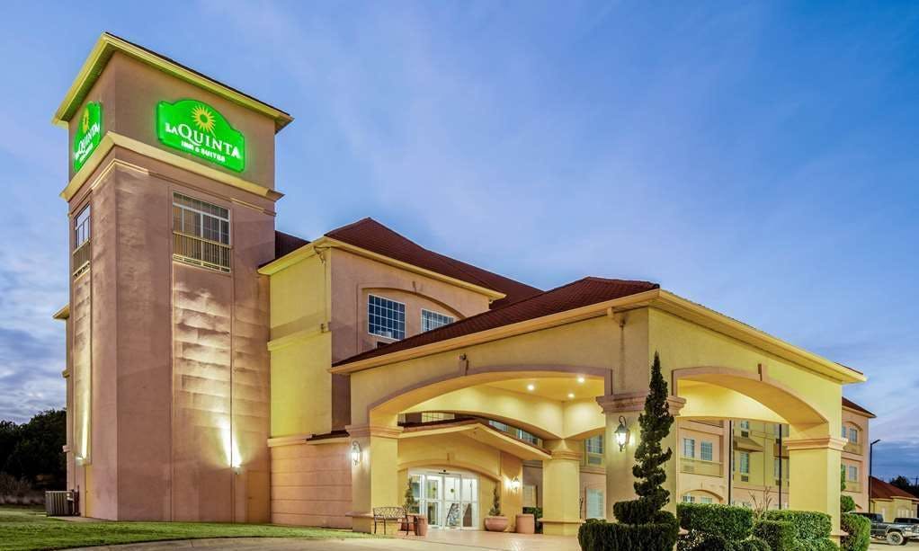 La Quinta Inn & Suites by Wyndham Glen Rose