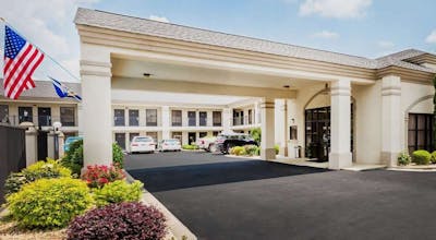 Days Inn - Oneonta AL