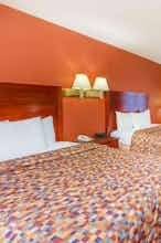 Hotel Days Inn St Robert Waynesville photo 3