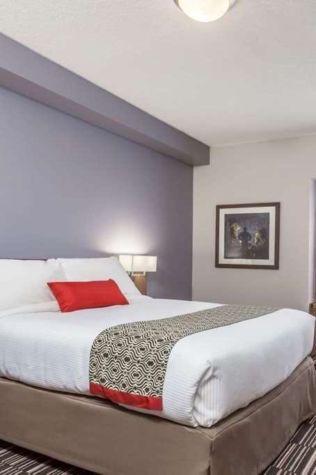 Hotel Microtel Kirkland Lake photo 1