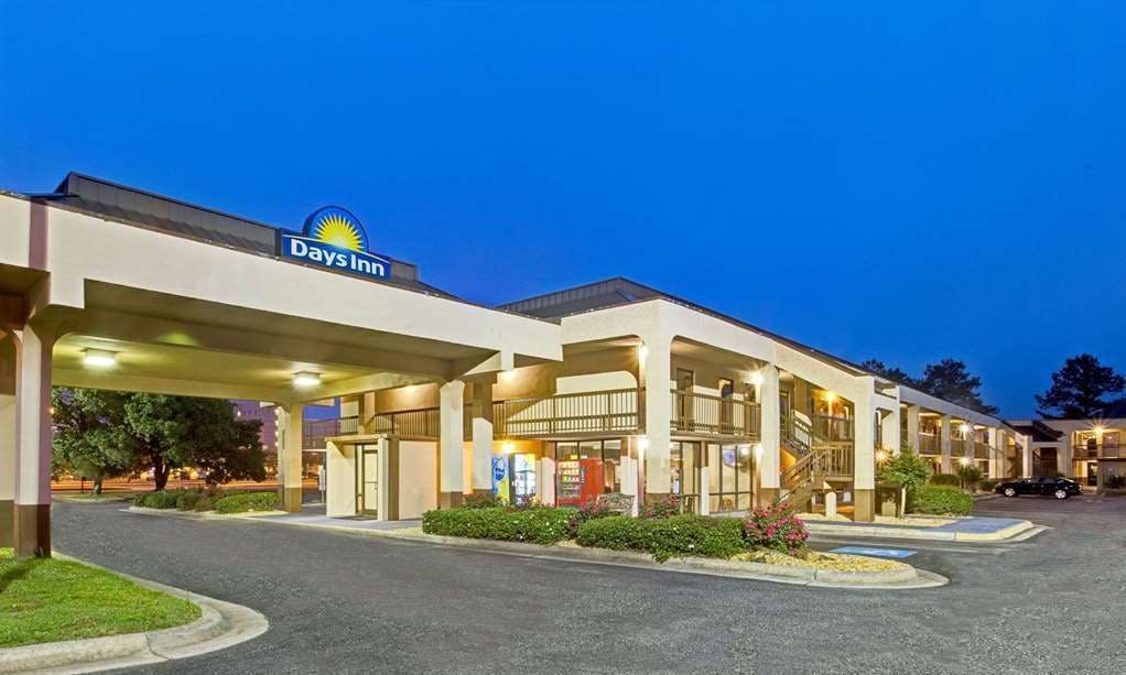 Days Inn by Wyndham Wilson