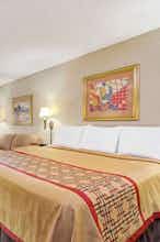 Hotel Days Inn by Wyndham Wilson photo 1