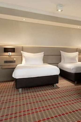 Hotel Ramada Amsterdam Schiphol Apt photo 2