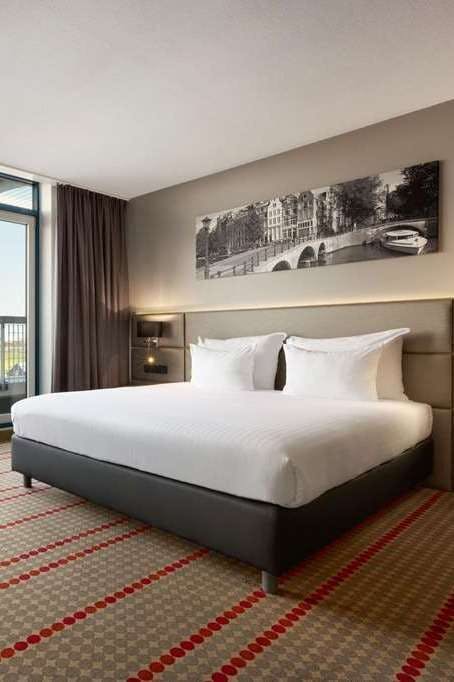 Hotel Ramada Amsterdam Schiphol Apt photo 1