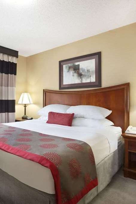 Hotel Ramada Del Rio photo 1