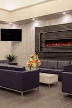 Hotel Ramada Grassland photo 5