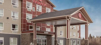 Ramada Grassland