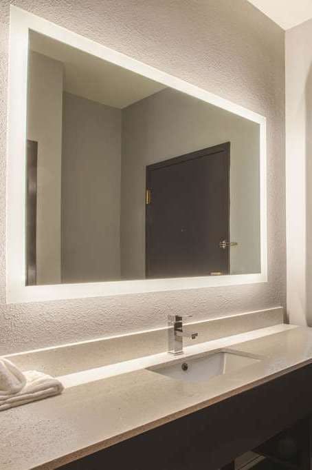 Hotel La Quinta Inn & Suites by Wyndham Knoxville East photo 4