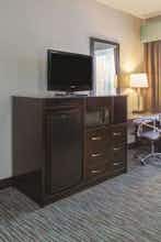 Hotel La Quinta Inn & Suites by Wyndham Knoxville East photo 3