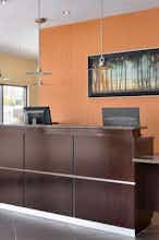 Hotel Travelodge Simcoe ON photo 5