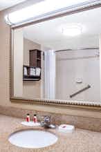 Hotel Baymont Inn Suites Saraland photo 4