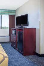 Hotel Baymont Inn Suites Saraland photo 3