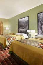 Hotel Super 8 Cherokee photo 3