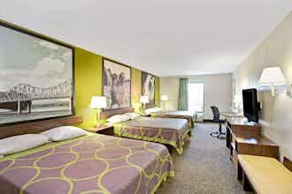 Hotel Super 8 by Wyndham Gainesville photo 4