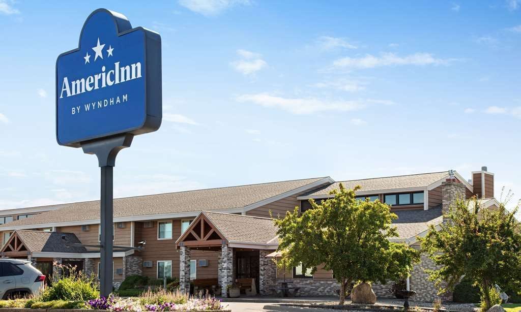 AmericInn Roseau