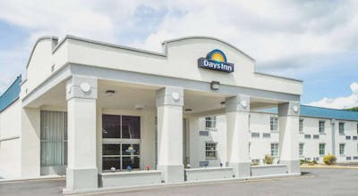Days Inn by Wyndham Roanoke/Hollins Near I-81