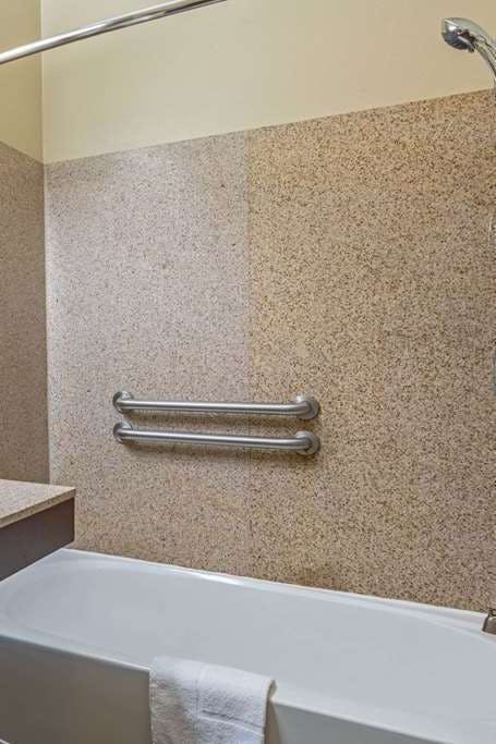 Hotel La Quinta Inn Ste Houma photo 2