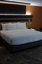 Hotel La Quinta Inn & Suites by Wyndham Branson photo 1