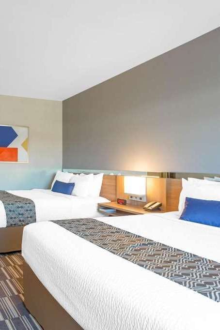 Hotel Microtel Inn & Suites by Wyndham South Hill photo 2