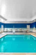 Hotel Microtel Inn & Suites by Wyndham South Hill photo 4