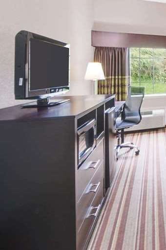 Hotel Super 8 by Wyndham Monett photo 4