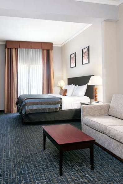 Hotel Wingate Athens Near Downtown photo 1