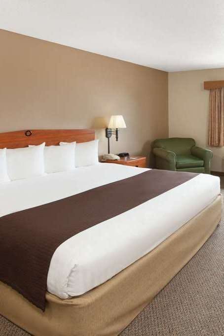 Hotel AmericInn Greenville photo 1