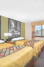 Hotel Super 8 by Wyndham Riverton photo 2