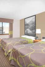 Hotel Super 8 by Wyndham Riverton photo 3