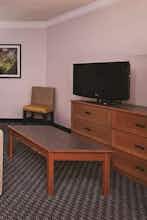 Hotel La Quinta Inn by Wyndham and Conference Center San Angelo photo 3