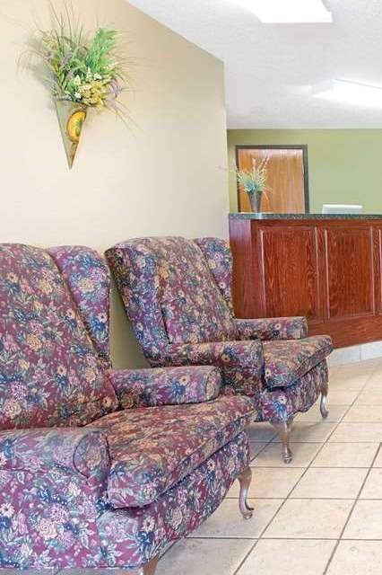 Hotel Super 8 St Clair MO photo 3