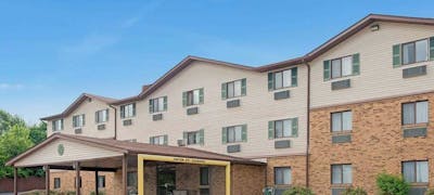 Super 8 St Clair MO