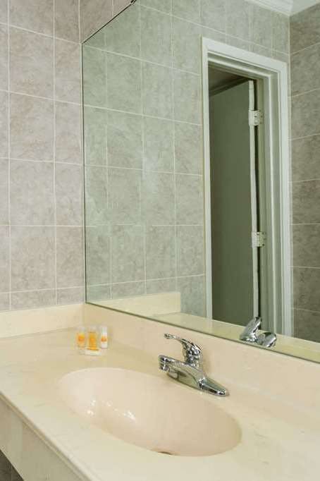 Hotel Days Inn Slidell photo 4