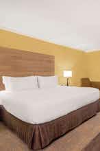 Hotel Wyndham Garden Washington DC Area photo 1
