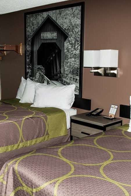 Hotel Super 8 by Wyndham Michigan City photo 2