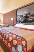 Hotel Super 8 Big Cabn Vnta OK photo 1